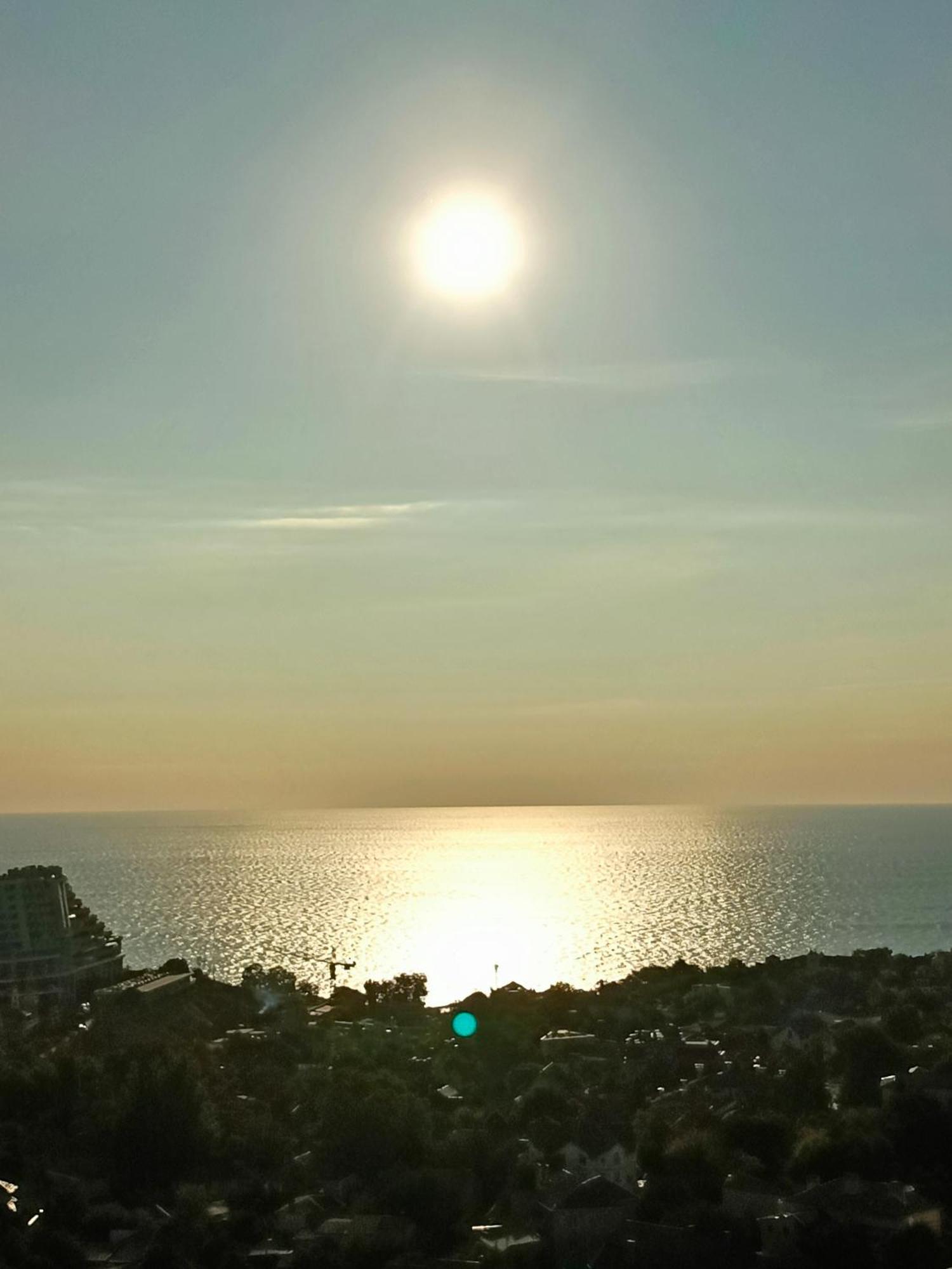 Видовая Квартира В Аркадии С Балконом Odessa Dış mekan fotoğraf